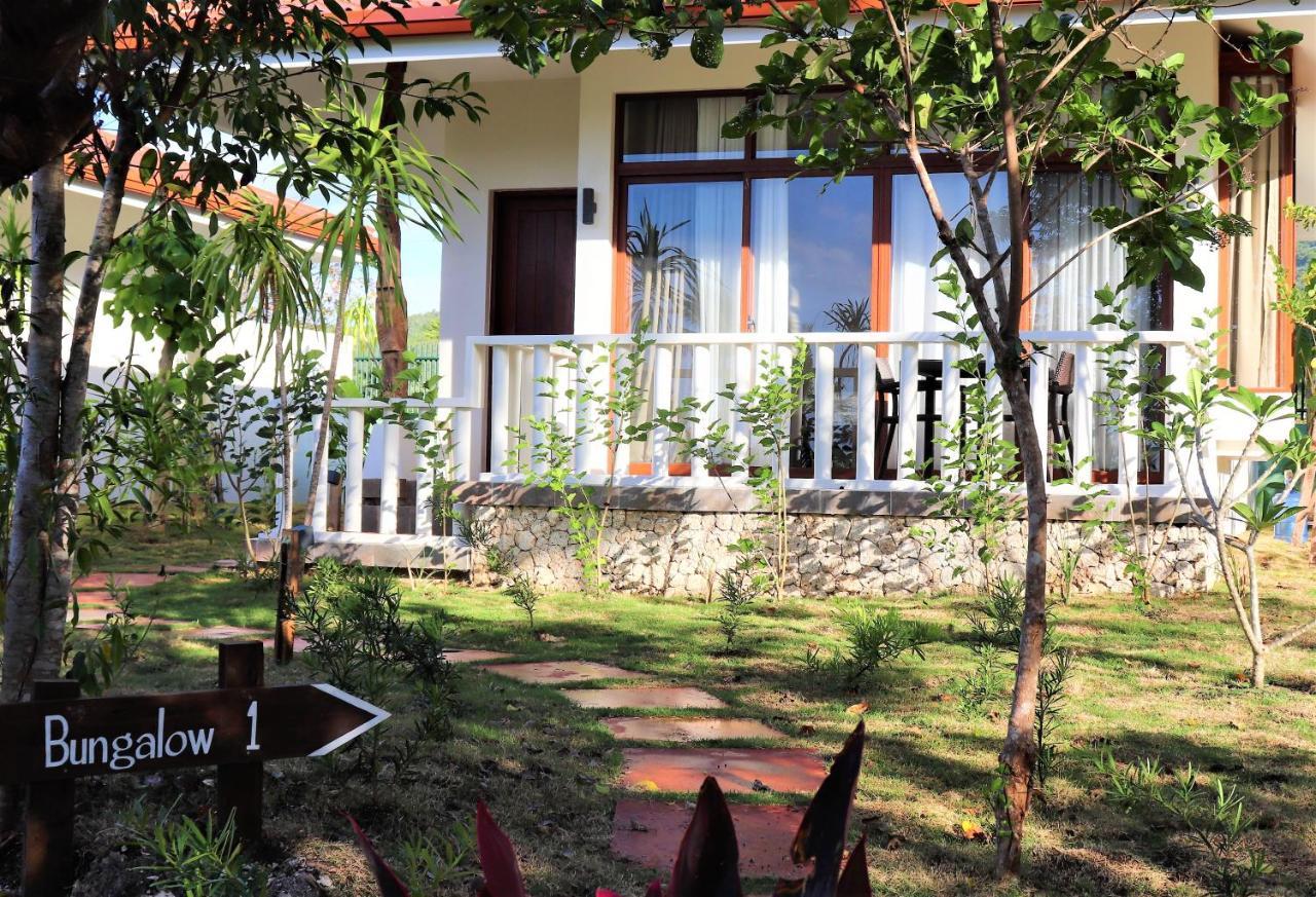 Island View Beachfront Resort Анда Экстерьер фото